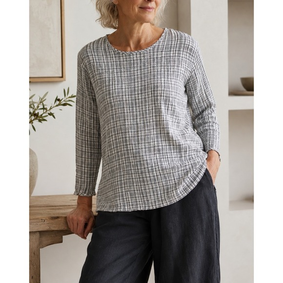 Flax Tops - Flax Textured Crinkle Top White Black Plaid Large Minimalist Lightweight Stretch